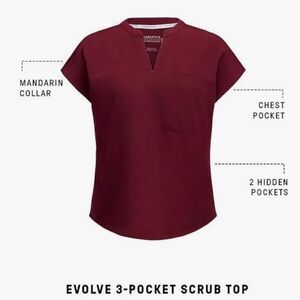 Fabletics Women's Evolve 3-Pocket Scrub Top with an Oversized Fit